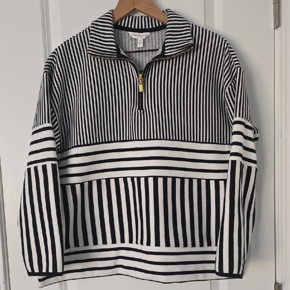 NWT Crown & Ivy Cozy Quarterzip Pullover Sweatshirt